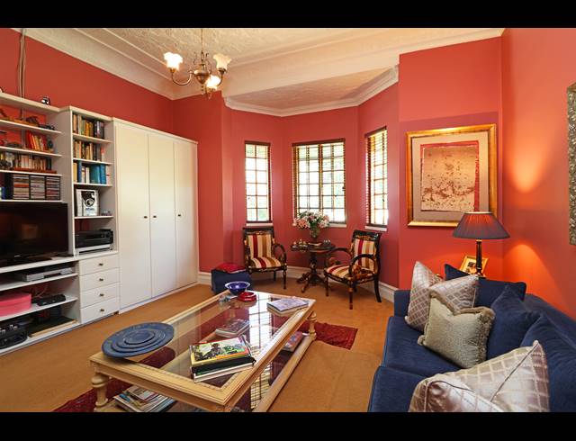 3 BEDROOM HOUSE FOR SALE IN KENSINGTON